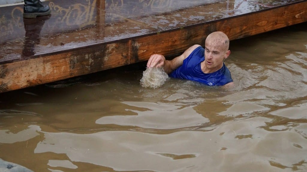 Photo 30-08-14 22 33 00