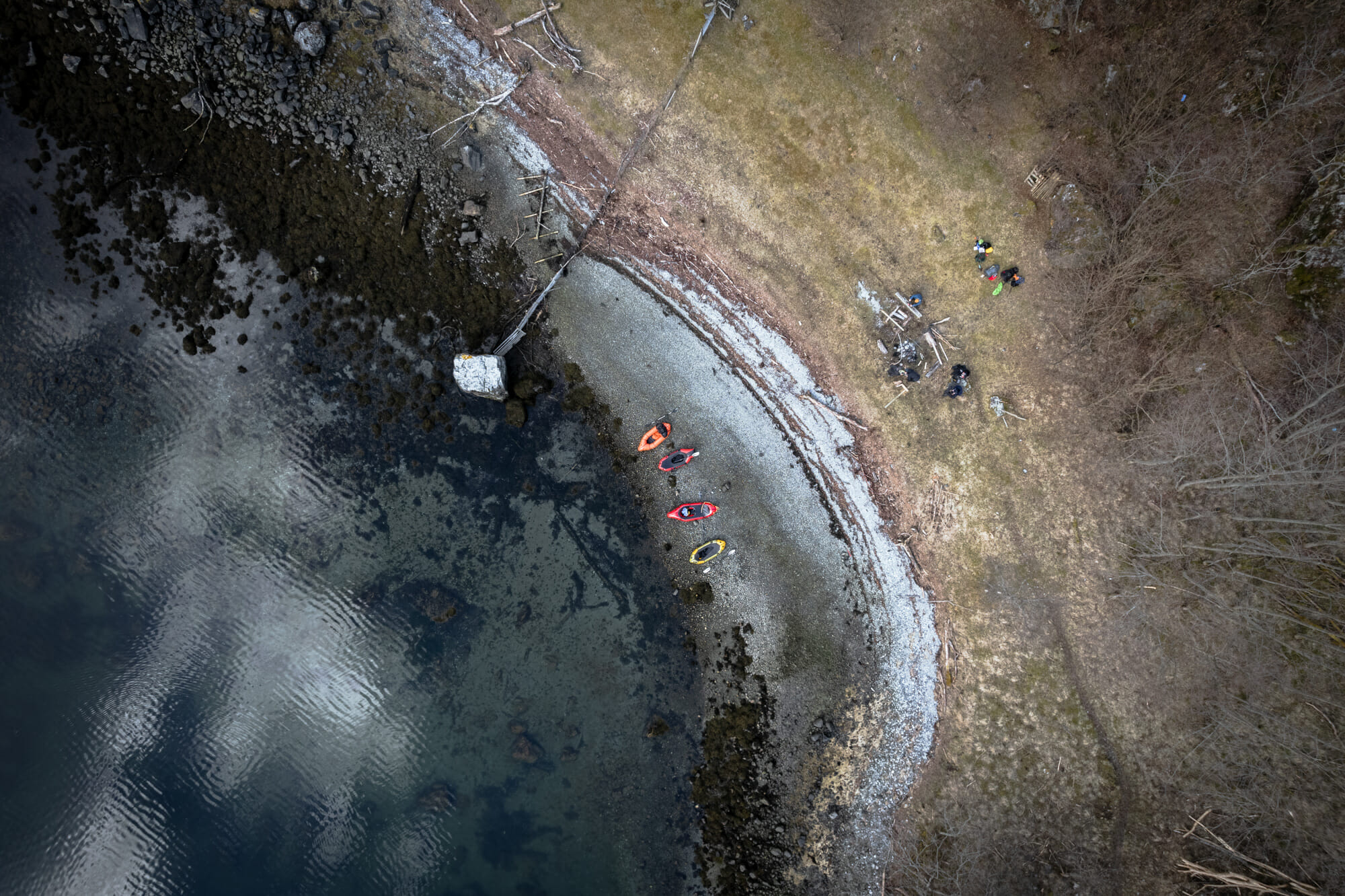 Packraft dans le Nærøyfjord