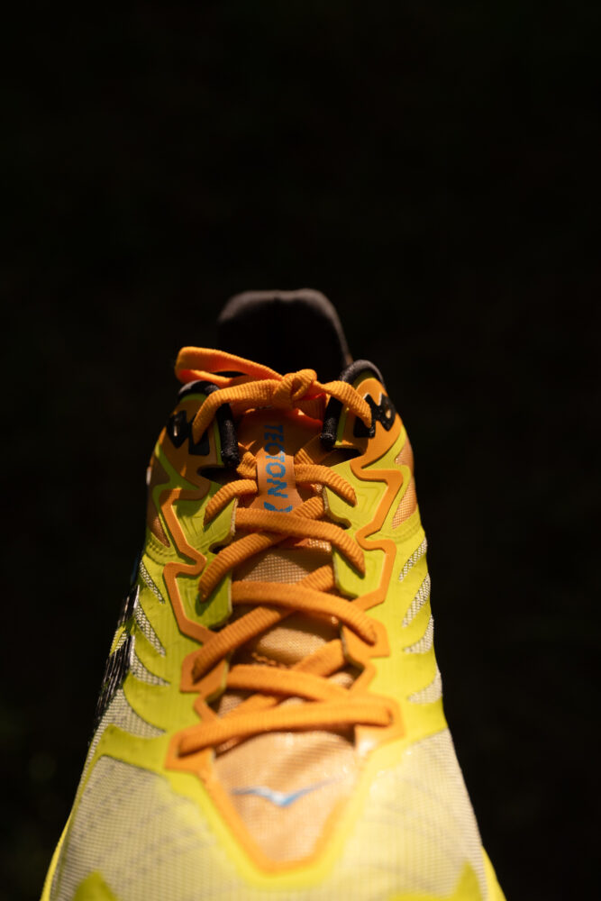 Hoka Tecton X2