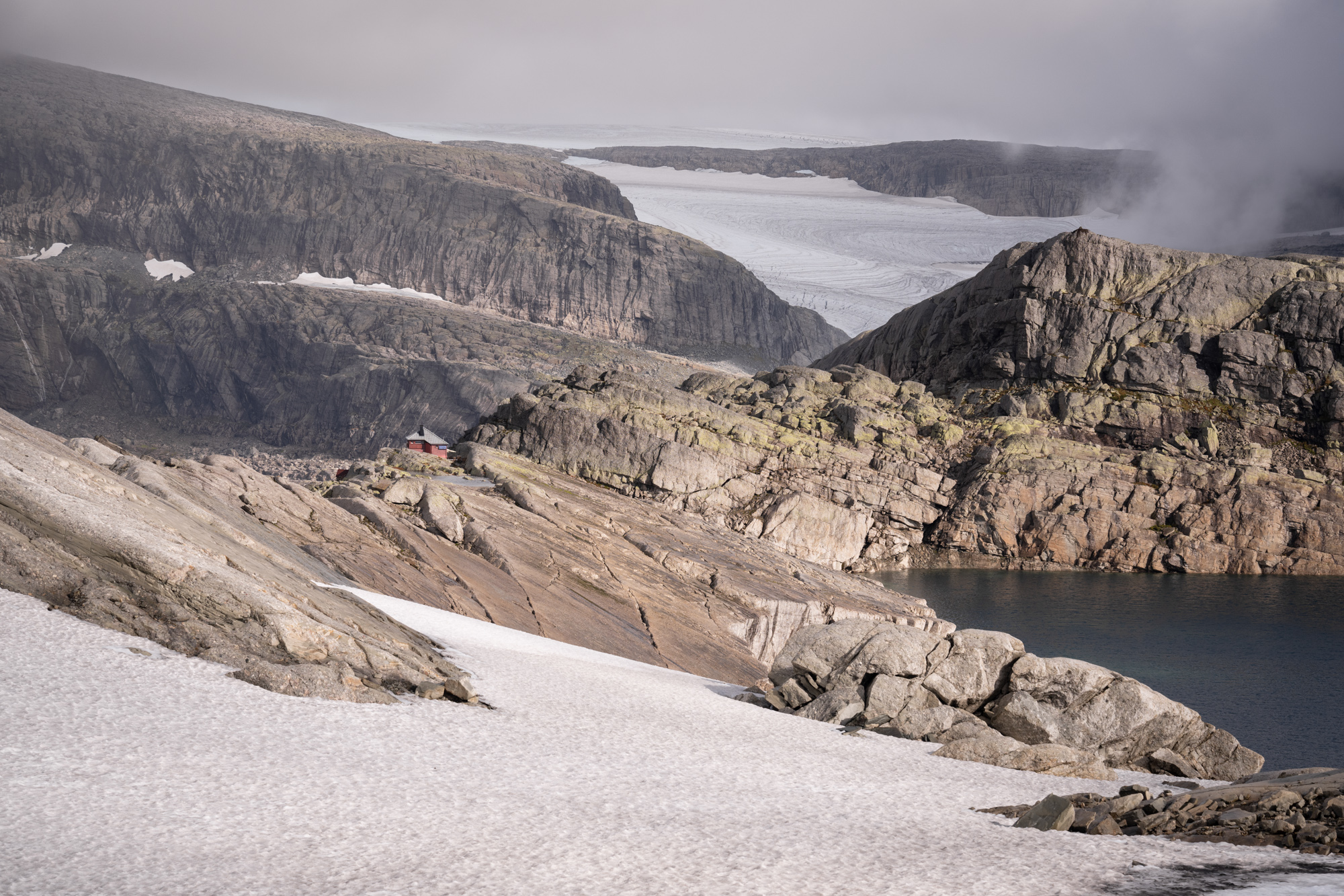 Cabane Gjegnabu en Norvège au coeur d'Ålfotbreen