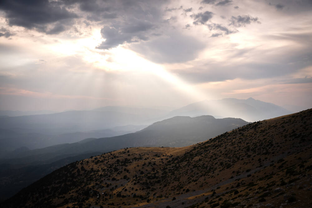 Ascension vers le Refuge Astraka lors du Packraft Trail Balkan